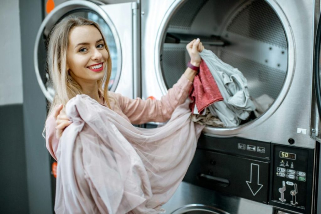 Contact AK24 Smart Wash for Laundromat service